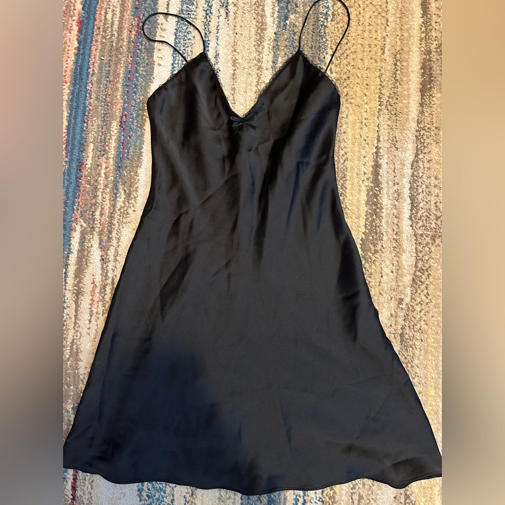 Mini silk black dress from Zara